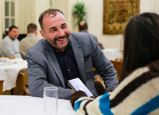 Apály – negyedik könyvéről beszélgettünk Budán Földvári-Oláh Csabával