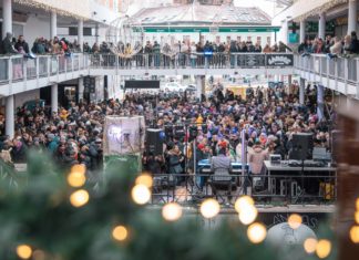 Hatalmas bulival búcsúztak a budaiak 2025-től a Fény Utcai Piacon